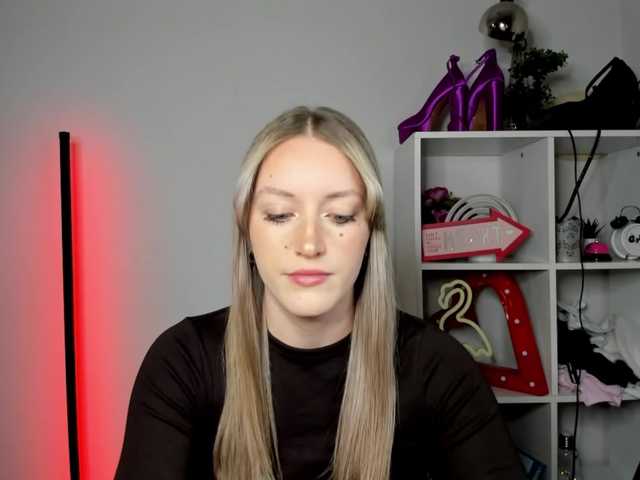 Preview of evelynblond26