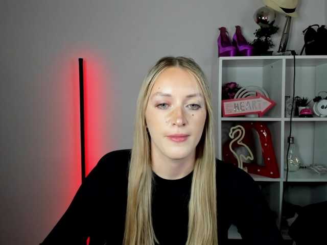 EvelynBlond