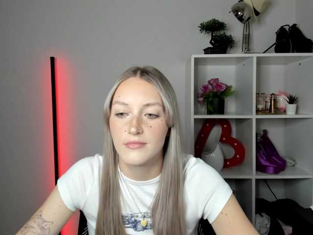 EvelynBlond