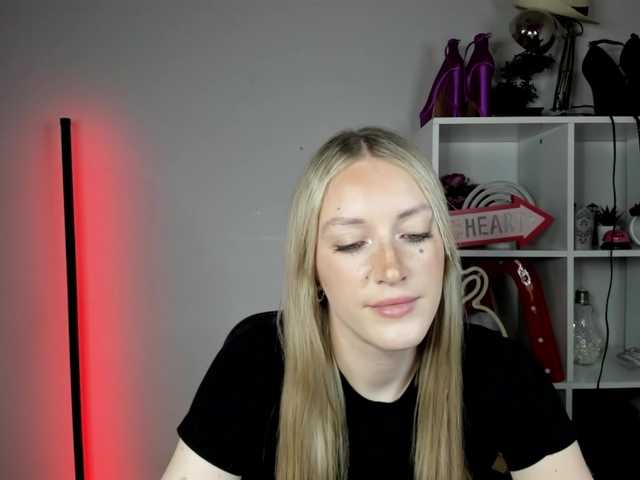 EvelynBlond