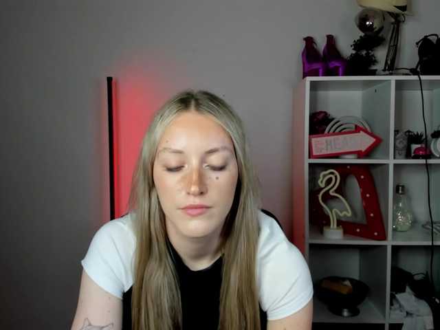 EvelynBlond