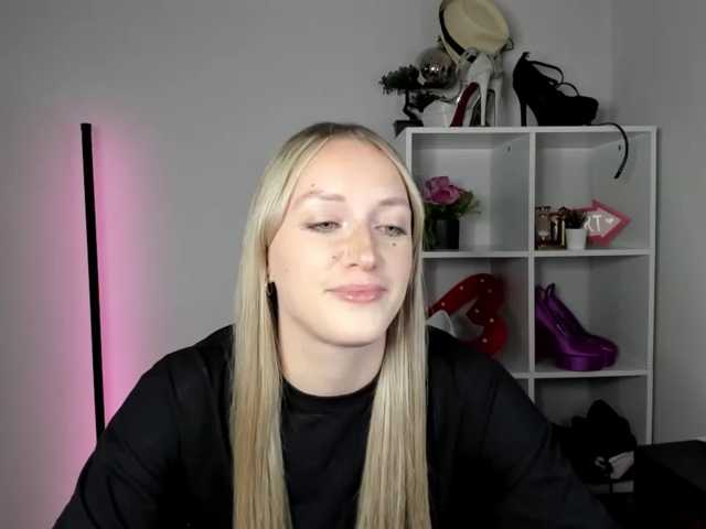 EvelynBlond