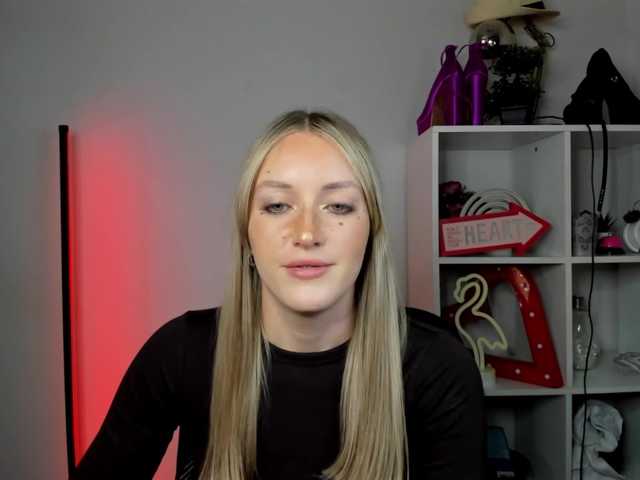 EvelynBlond