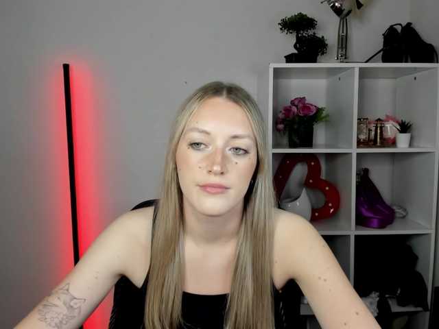 EvelynBlond