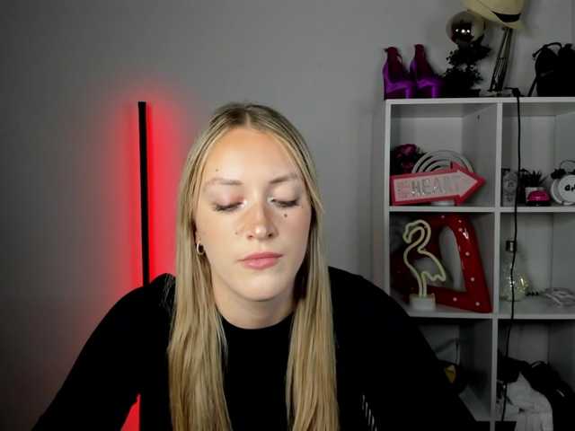 EvelynBlond