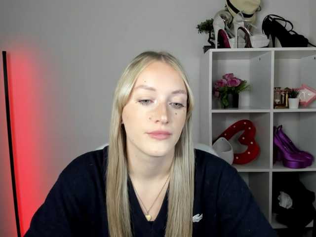 EvelynBlond