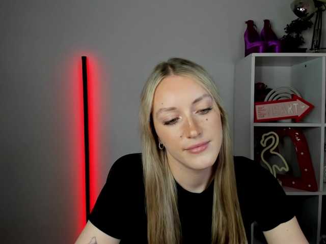 EvelynBlond