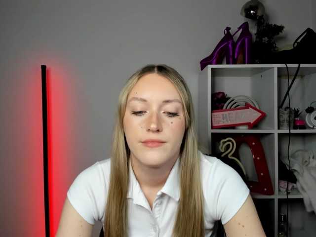 Preview of evelynblond26