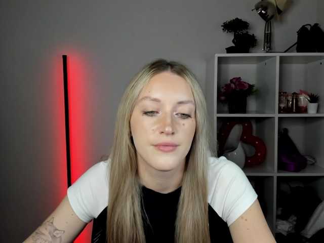 EvelynBlond