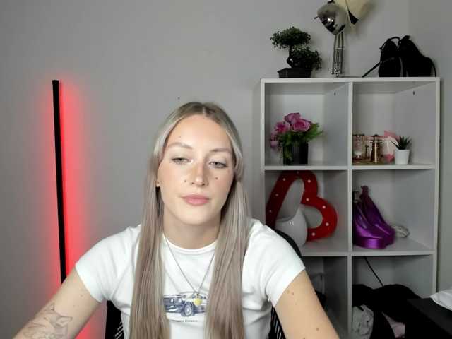 EvelynBlond