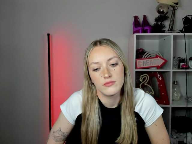 EvelynBlond