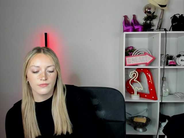 EvelynBlond