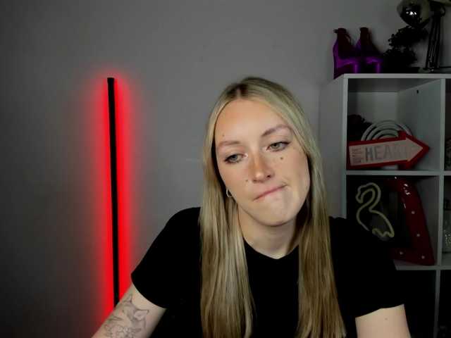 EvelynBlond