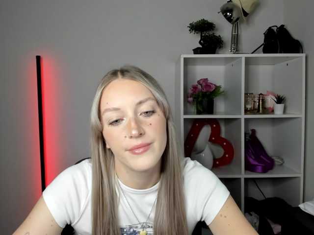 EvelynBlond