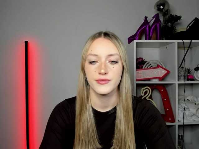 Preview of evelynblond26