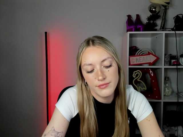 EvelynBlond