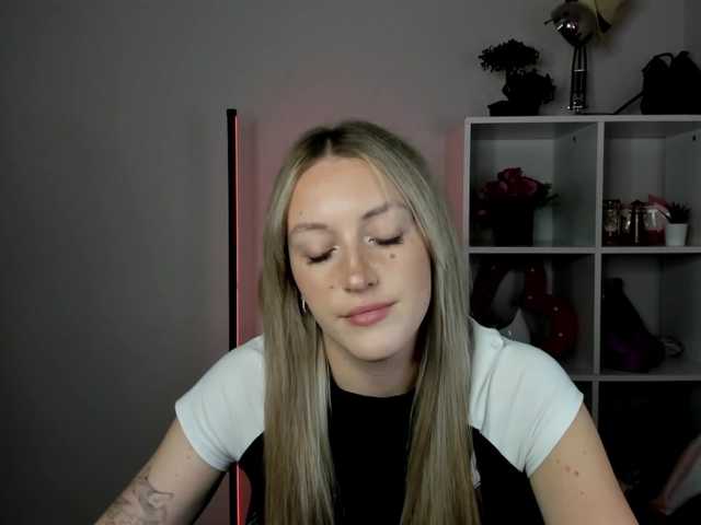 EvelynBlond