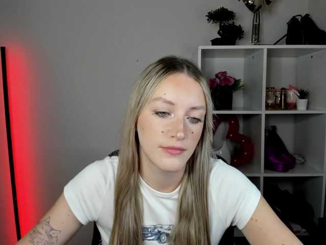 EvelynBlond
