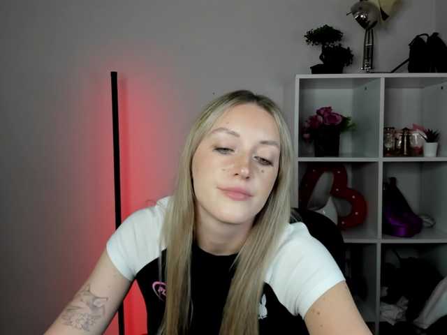 EvelynBlond