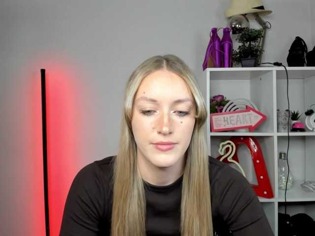 EvelynBlond