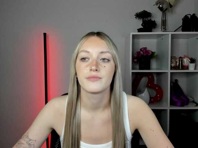 EvelynBlond
