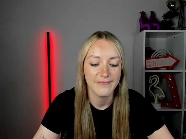 EvelynBlond