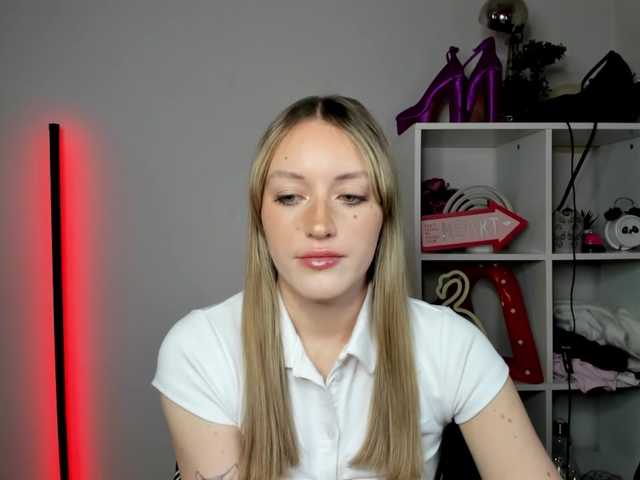 EvelynBlond
