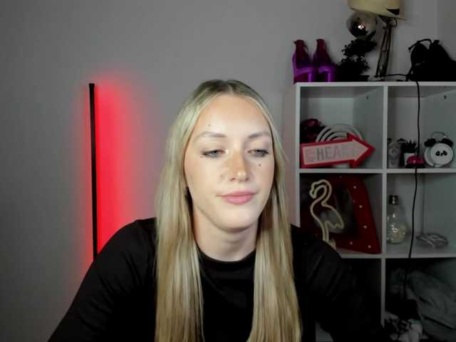 EvelynBlond