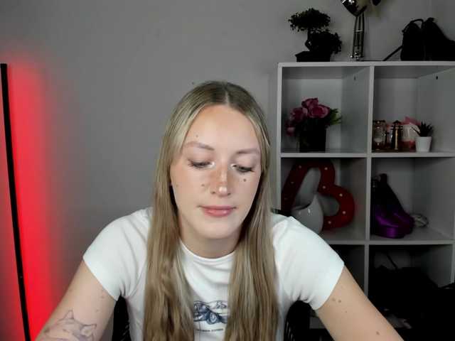 EvelynBlond
