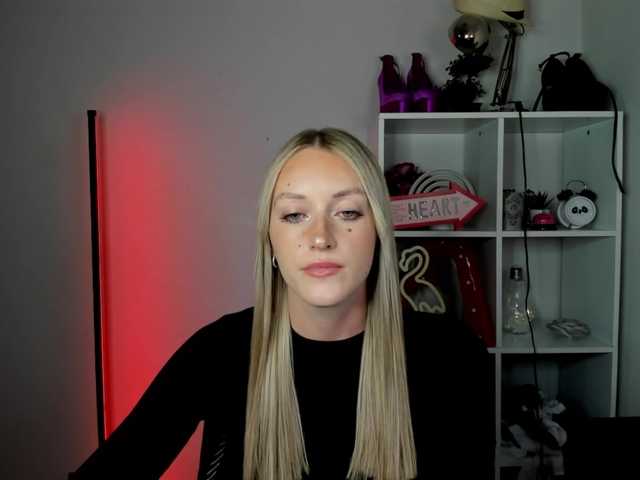 EvelynBlond