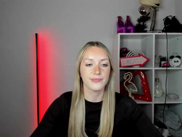 EvelynBlond