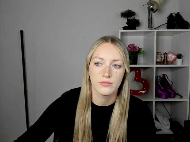 EvelynBlond