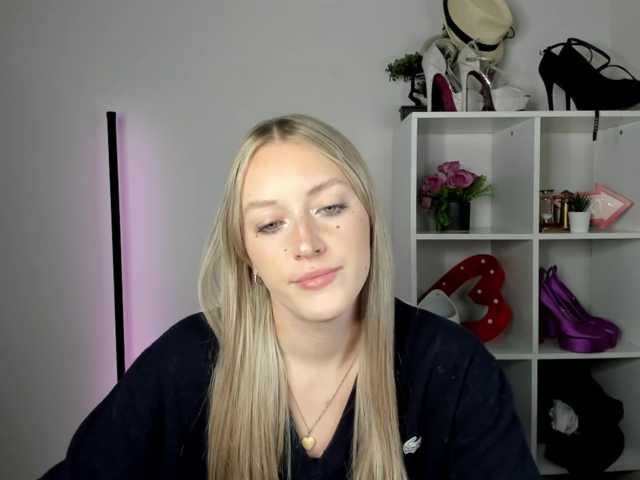 EvelynBlond