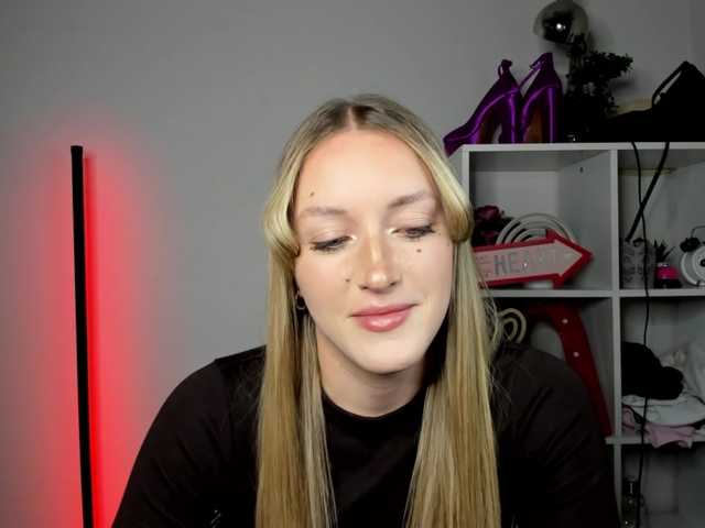 Preview of evelynblond26