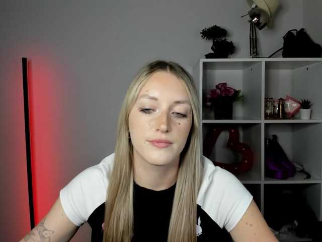 EvelynBlond