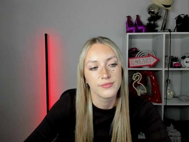 EvelynBlond