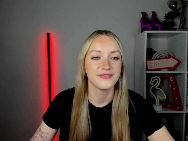 EvelynBlond