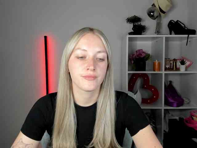 EvelynBlond