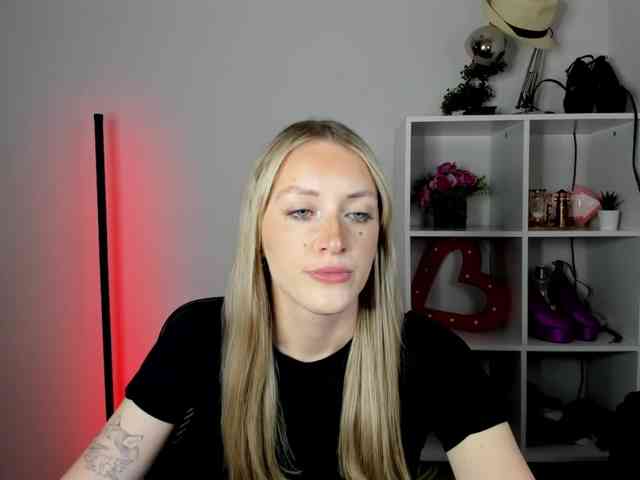 Modèle: EvelynBlond26