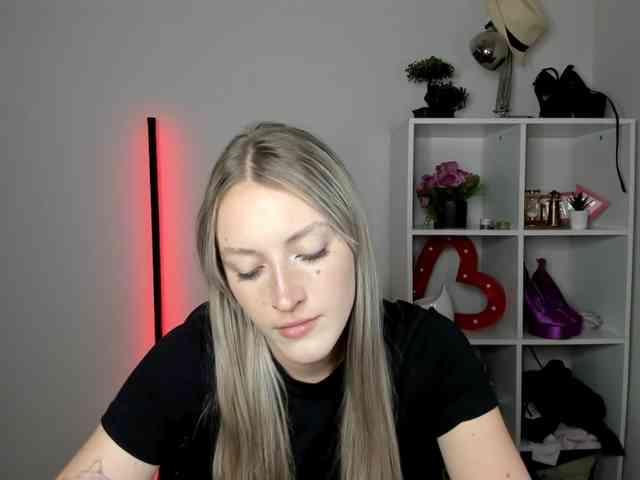 Modèle: EvelynBlond26