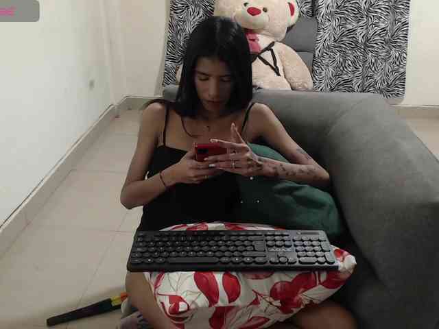 Jimenna-Slim webcam