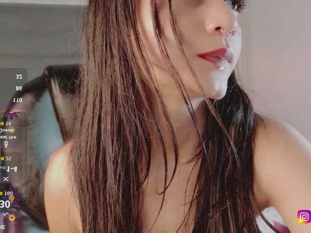 IrisSweety live cam on BongaCams