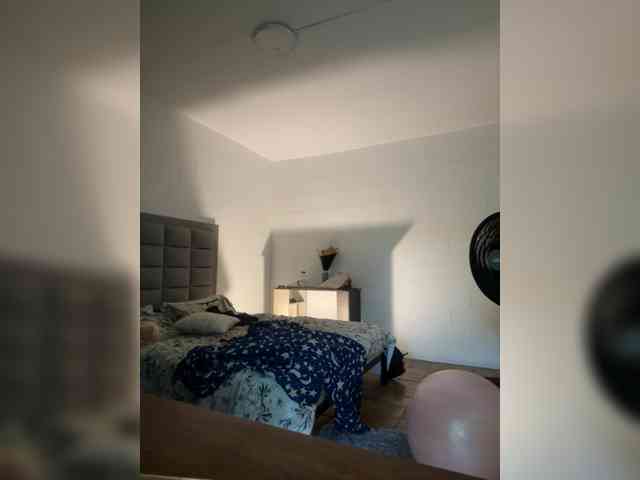 IrisSweety webcam