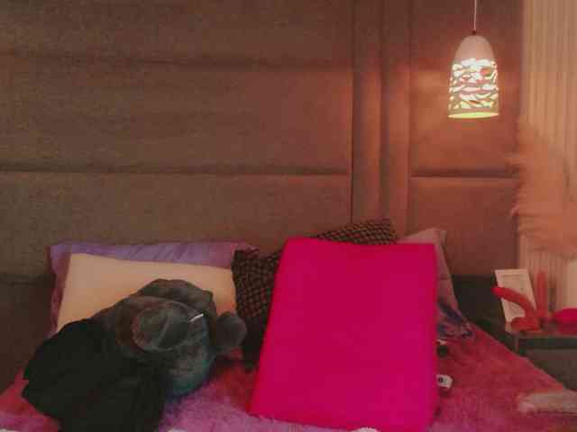 IrisSweety webcam