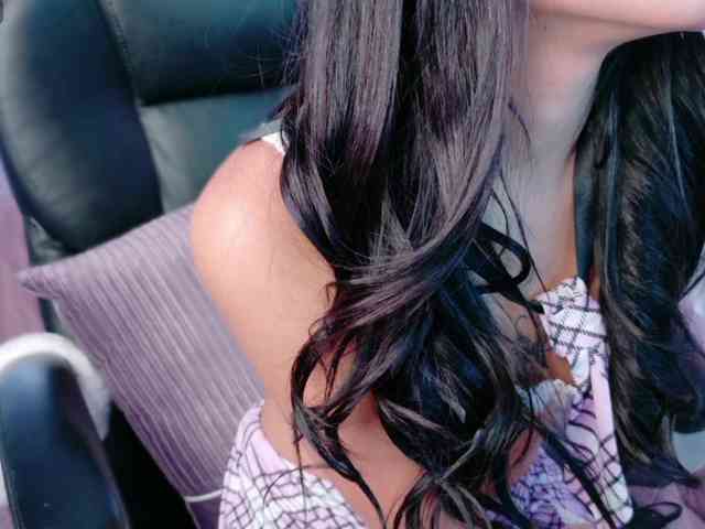 IrisSweety webcam
