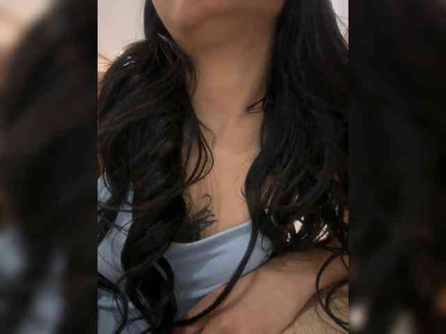 IrisSweety webcam