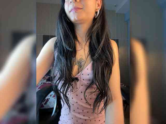 IrisSweety webcam
