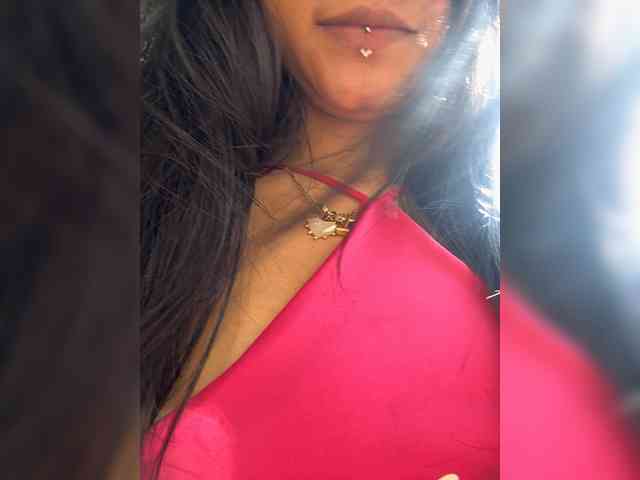 IrisSweety webcam