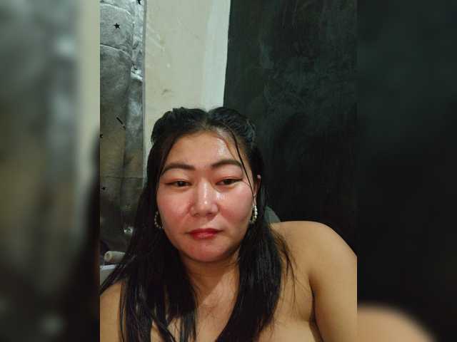 ShutangEnamerzx live cam on BongaCams