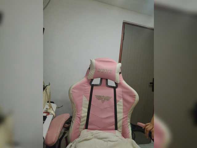 ShutangEnamerzx live cam on BongaCams